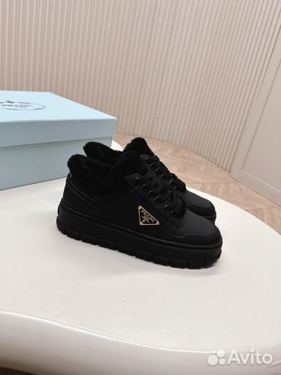 Кроссовки кеды на меху Prada