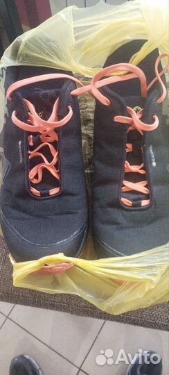 Шиповки для бега женские