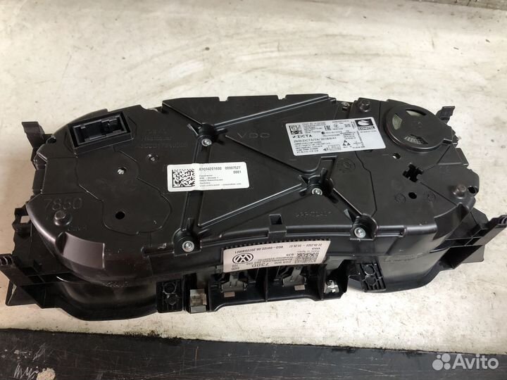 Панель приборов Volkswagen Polo 6