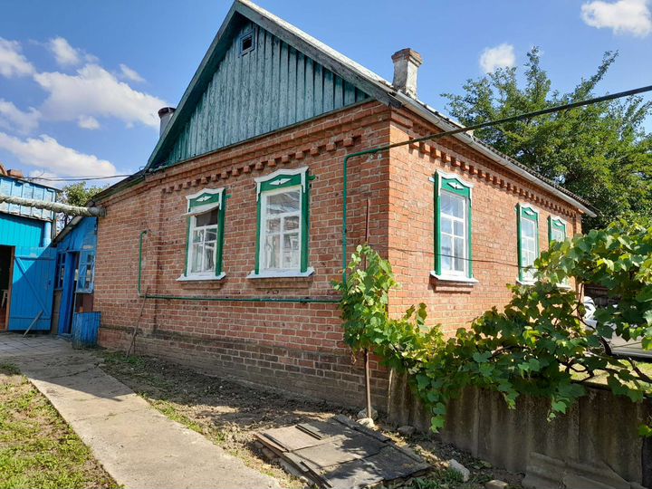 Дом 53 м² на участке 20,6 сот.