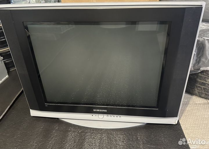 Телевизор samsung