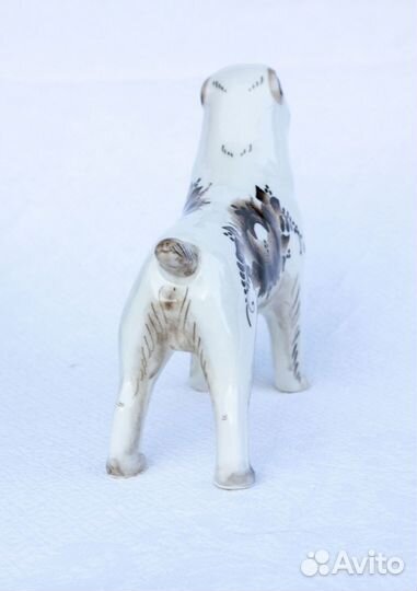Фарфоровая статуэтка Алабай фарфор гжель