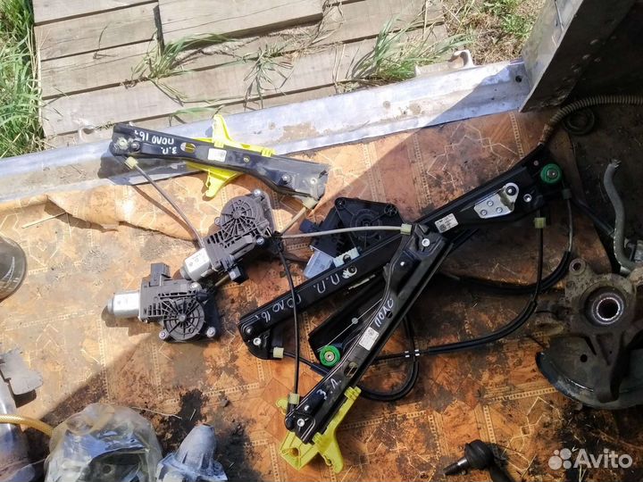 Стеклоподъемник Volkswagen Polo 5