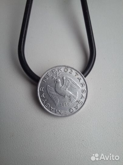 Монета Венгрия 10 филлеров и 20 филлеров