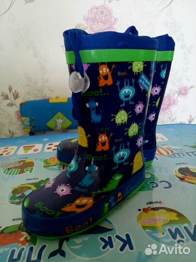 Резиновые сапожки