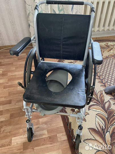 Коляска инвалидная