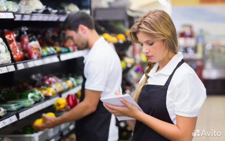 Кассир в магазин у дома