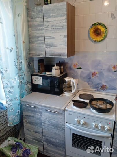 Продам кухонный гарнитур бу