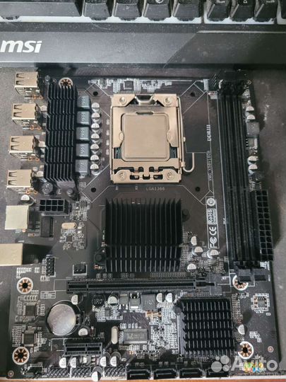 Материнская плата 1366 с i7 920