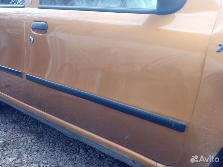 Дверь передняя правая Fiat Punto 1
