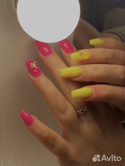 Маникюр/педикюр с покрытием/ Наращивание ногтей