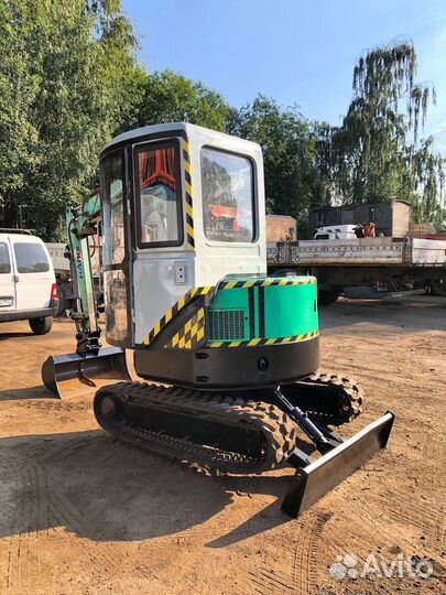 Мини-экскаватор Hanix H30C, 1998