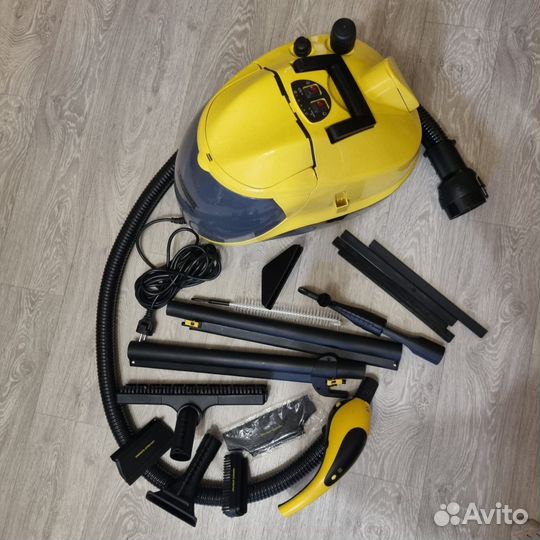 Моющий пылесос Karcher