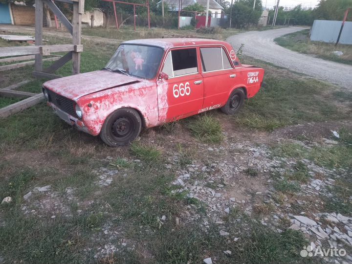ВАЗ 2101 1.3 МТ, 1981, 777 777 км
