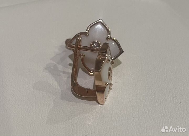 Серебрянные серьги с эмалью и фианитами