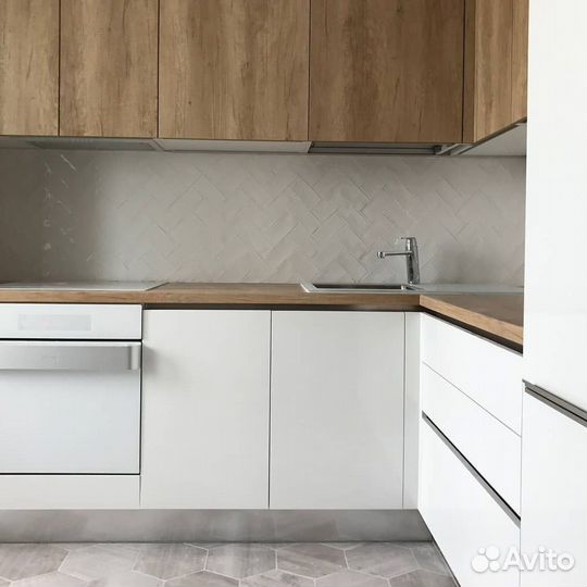 Кухня. Влагостойкая столешница