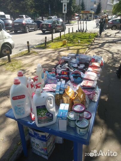 Продавец уличная торговля