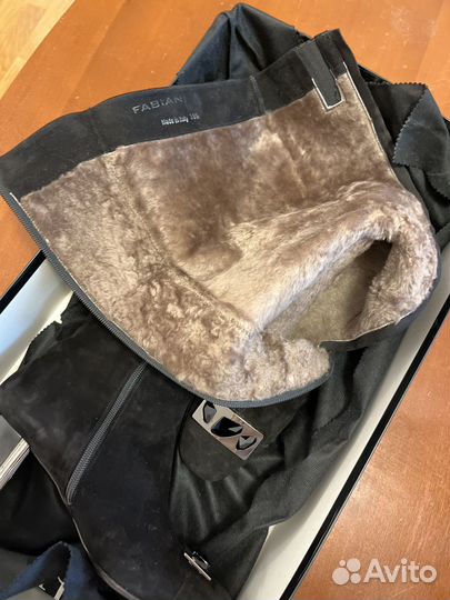 Сапоги зимние Fabiani 39 1/2 черные замшевые