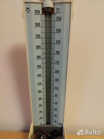 Прибор для измерения давления СССР