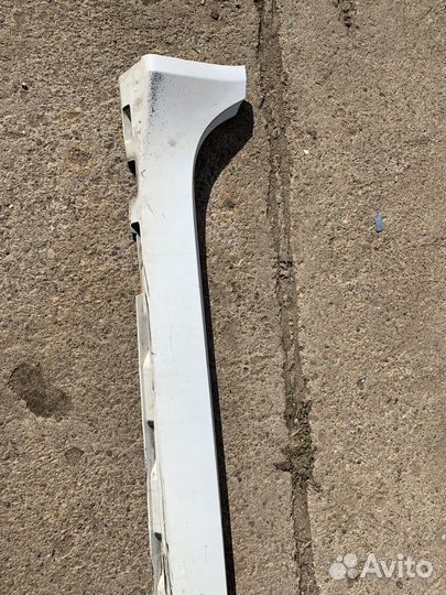 Накладка порога (правая) (Jaguar XF X250)