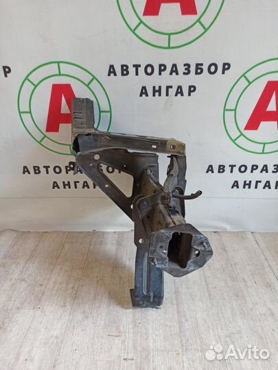 Лонжерон передний правый Nissan Note E11 CR14DE