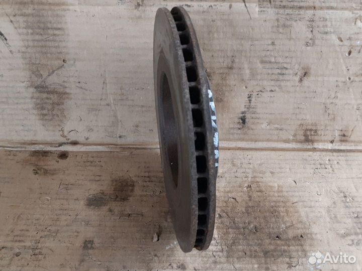 Диск тормозной передний Опель Вектра Б