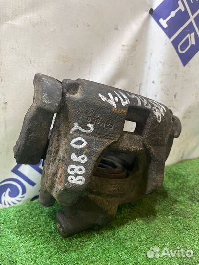 Суппорт передний левый Ford Mondeo 4 универсал 2.0