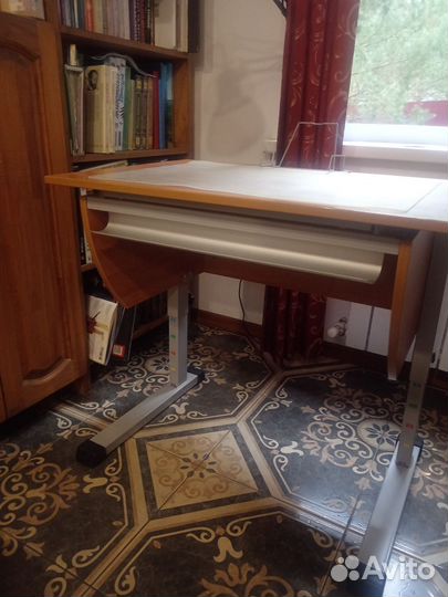 Письменный стол трансформер