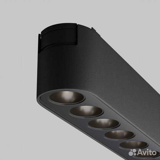 Трековый светодиодный светильник Maytoni Technical Points TR082-1-12W4K-M-B