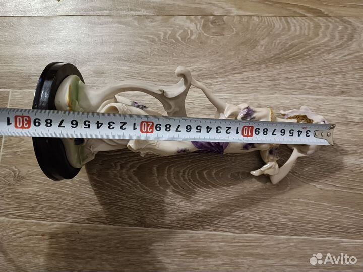 Статуэтка Большая