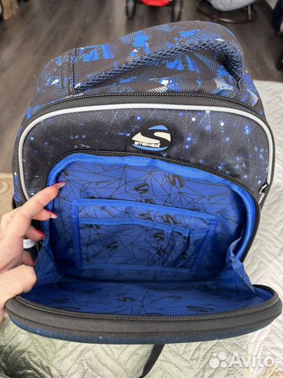 Рюкзак школьный новый для мальчика