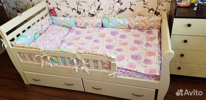 Детская кровать из массива сосны 