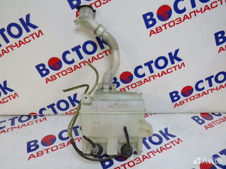 Бачок омывателя toyota wish ZNE10G, ANE10G, ANE11W