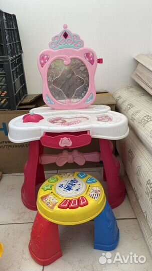 Детский туалетный столик для девочки