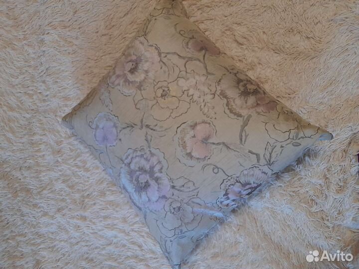 Подушки для дивана