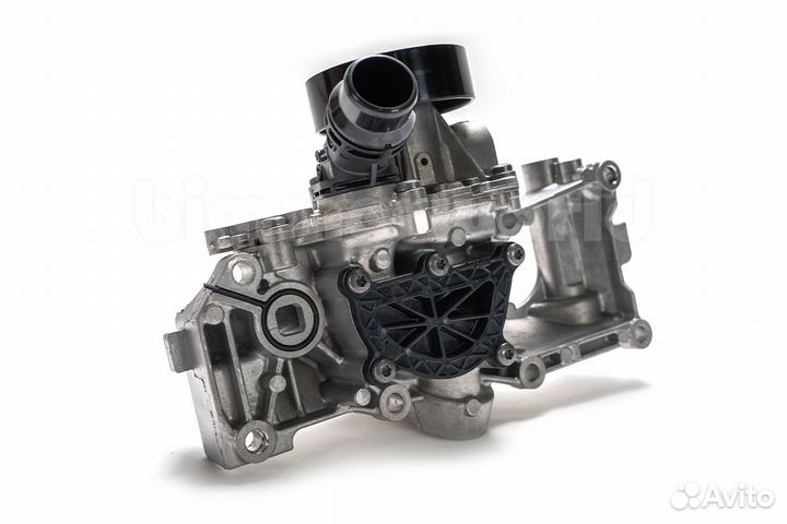 Насос ож с держателем BMW B58 11518650986