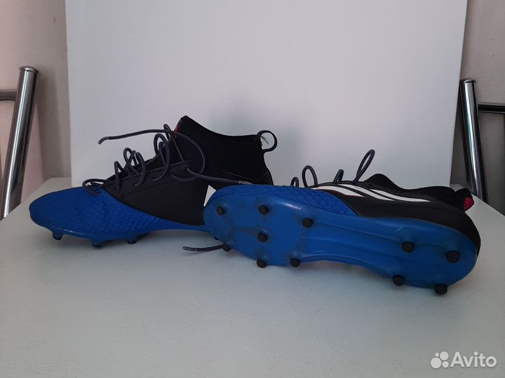 Футбольные бутсы adidas 36.5 р