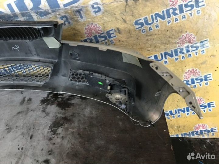 Бампер передний на BMW 320I E90