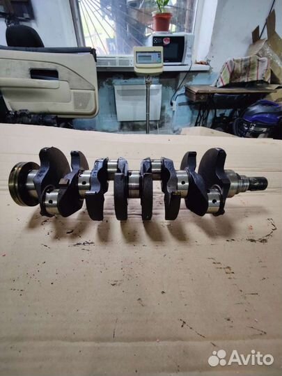 Коленвал Ford mondeo II форд мондео 2 1.8