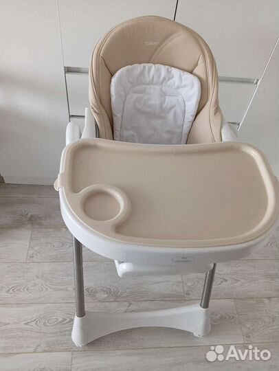 Стульчик для кормления tommy