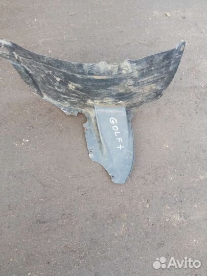 Volkswagen Golf Plus передний левый локер