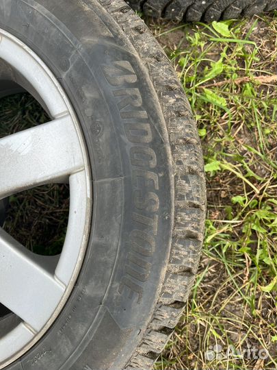 Аллюминиевые диски r15 с резиной