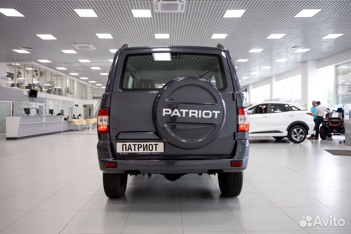 УАЗ Patriot 2.7 МТ, 2024