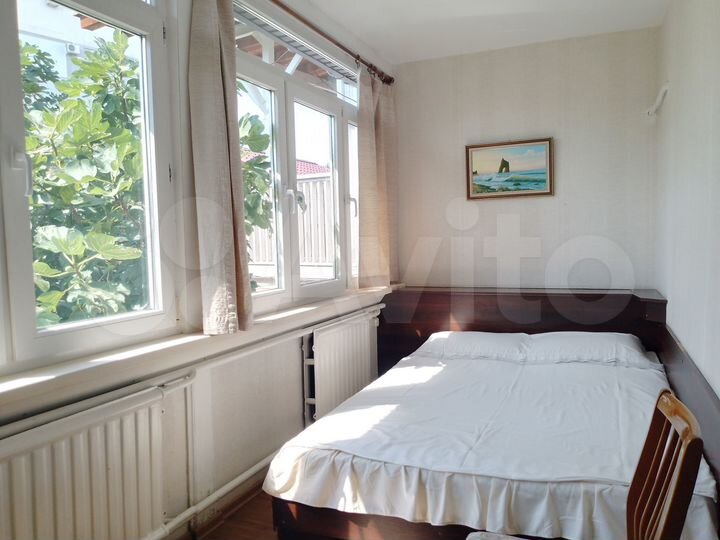 2-к. квартира, 60 м², 2/2 эт.