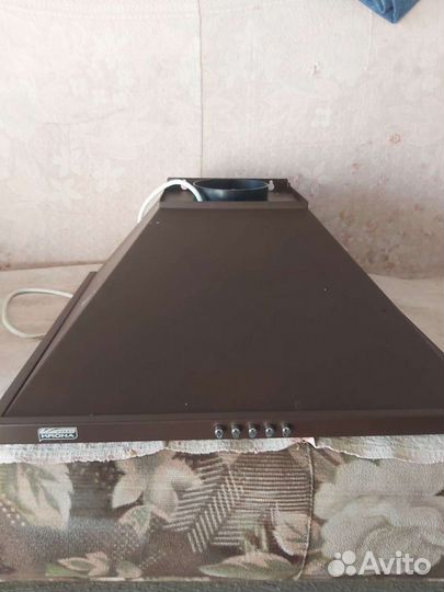 Вытяжка для кухни 50 см новая