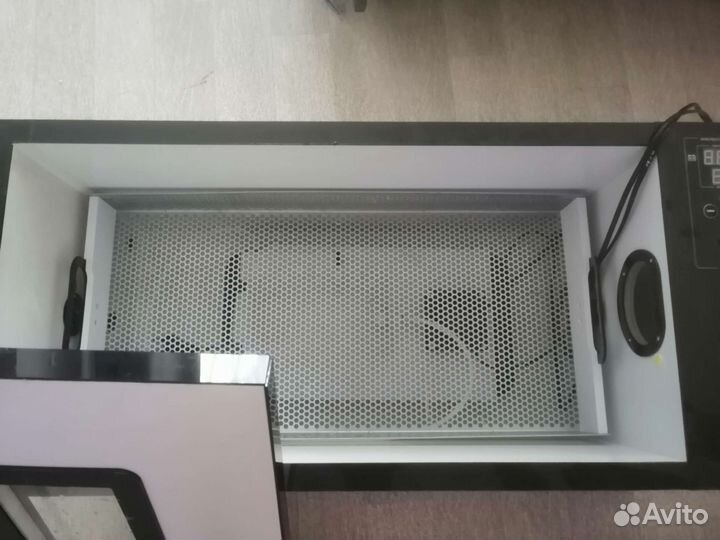 Инкубатор для яиц автоматический бу