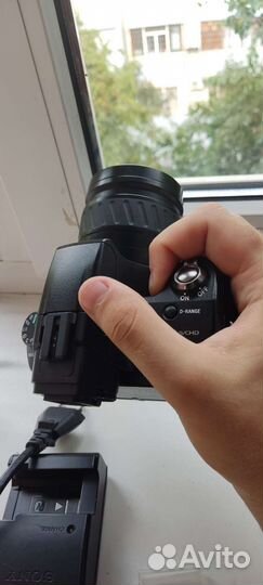 Зеркальный фотоаппарат Sony SLT-A33