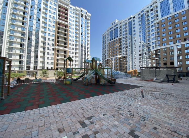 2-к. квартира, 41 м², 5/18 эт.