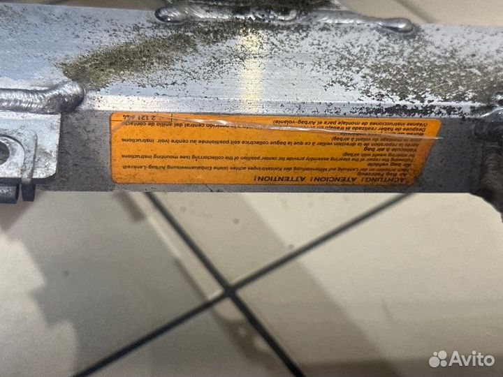 Подрамник передний Bmw 523I E39 M52B25 2000