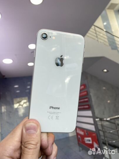 Телефон iPhone 8 256GB (no touchID)
